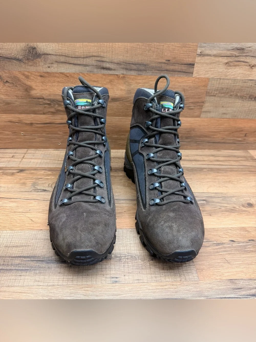 LL Bean Men's size 12 Bigelow GORE-TEX Hiking Boots  Gray/Brown Hiking Boots